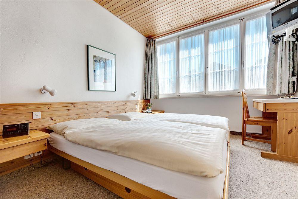 Hotel Quellenhof 阿罗萨 外观 照片